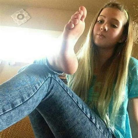 petite lesbians feet Search